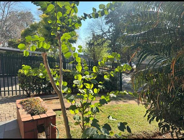 2 BEDROOM TOWNHOUSE FOR SALE IN WEMBLEY